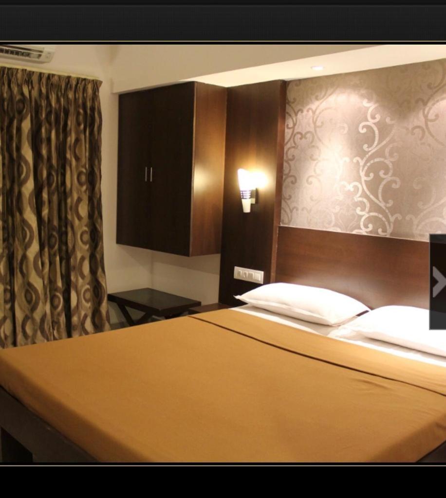 Hotel Aashraya Mysore Eksteriør billede